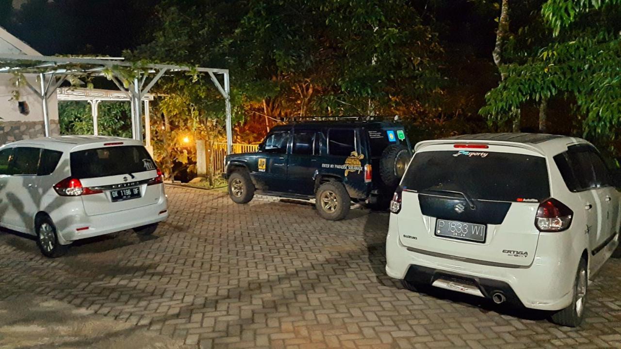 Kelapa Gading Villas Banyuwangi  Exterior photo